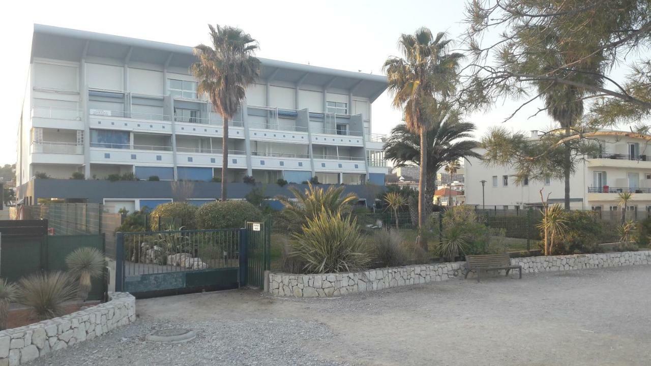 Acquamarina Apartment Villeneuve-Loubet Bagian luar foto